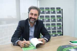 Lançamento do meu livro: Educação em Movimento. Hoje na ABMES em Brasília.